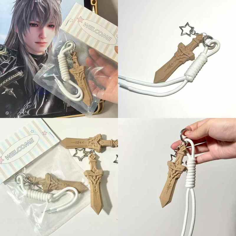 Party Games Phone - ゲーム愛とディープスペース ザビエル コスプレ 電話チェーン メタルキーホルダー 木製剣