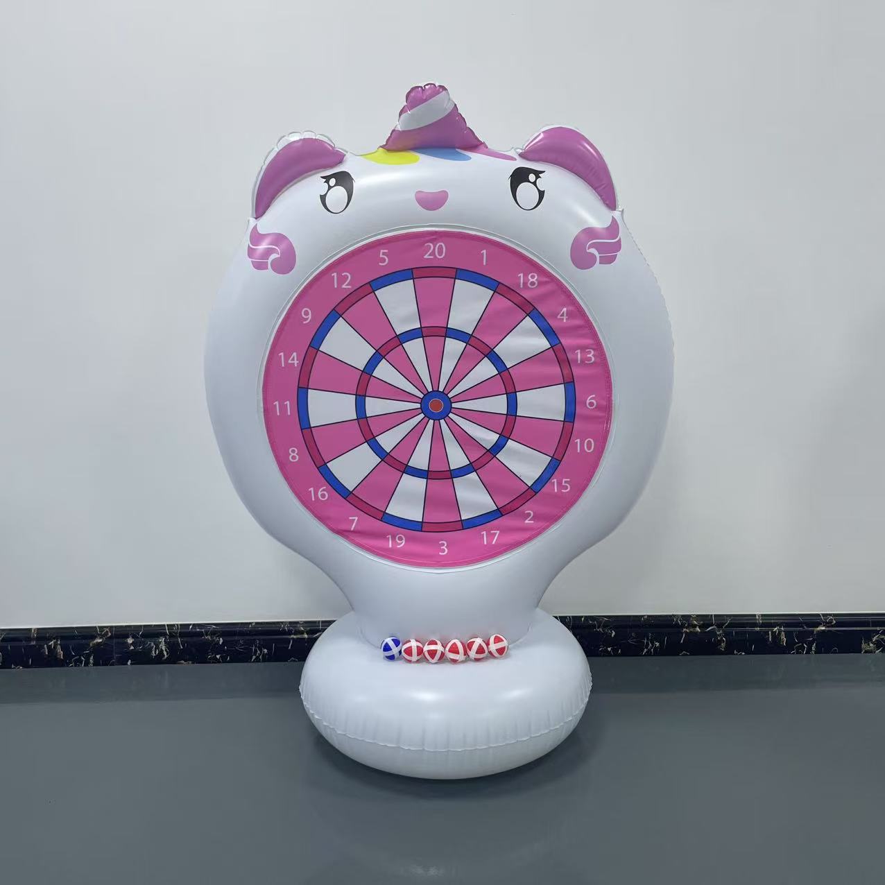 インフレータブルユニコーン投げゲームターゲット粘着ダーツ屋外 - Kids Party Games のレビューと価格